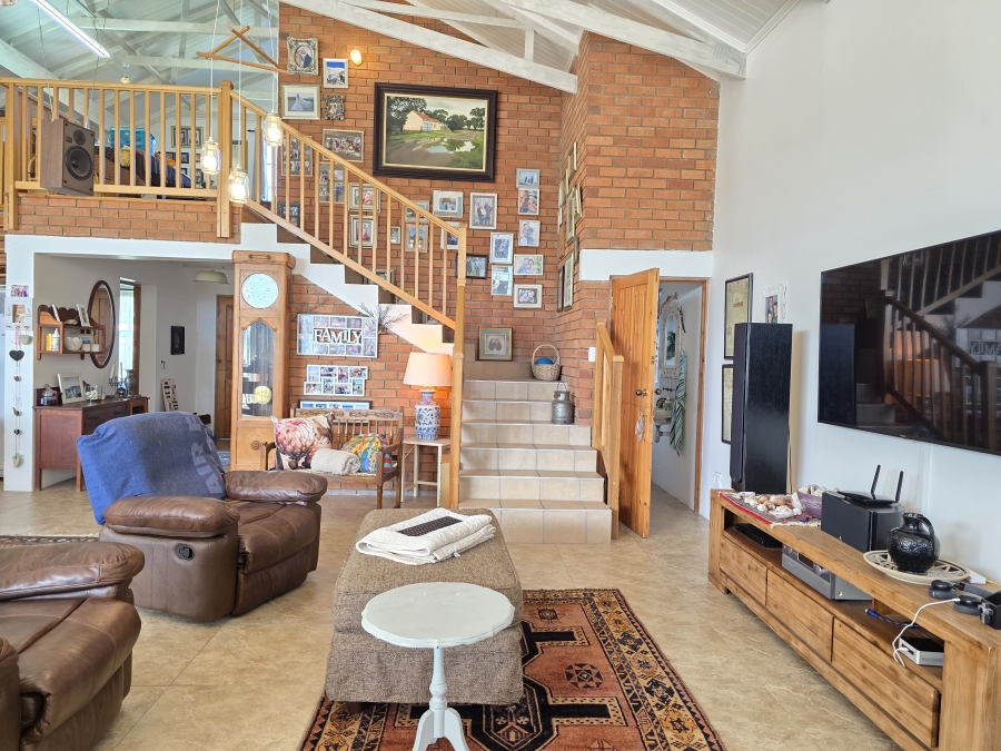 4 Bedroom Property for Sale in Boknesstrand Eastern Cape